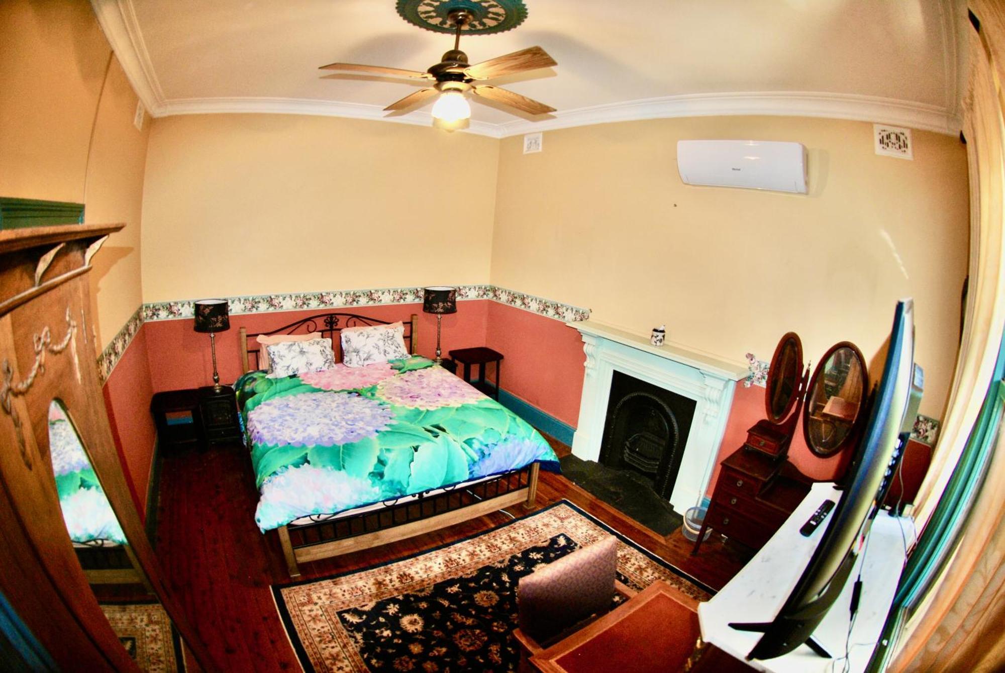 Historic Star Lodge And Station Masters House Narrandera Rum bild